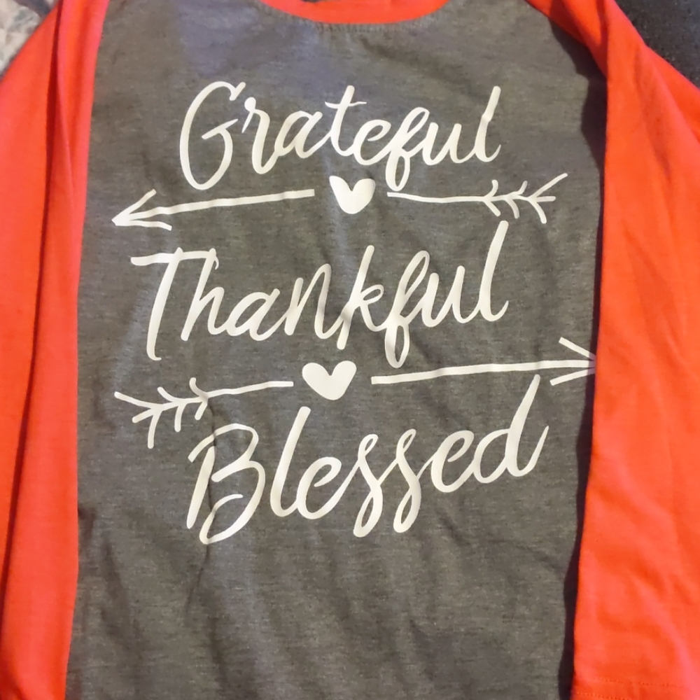 Quarter sleeve shirt